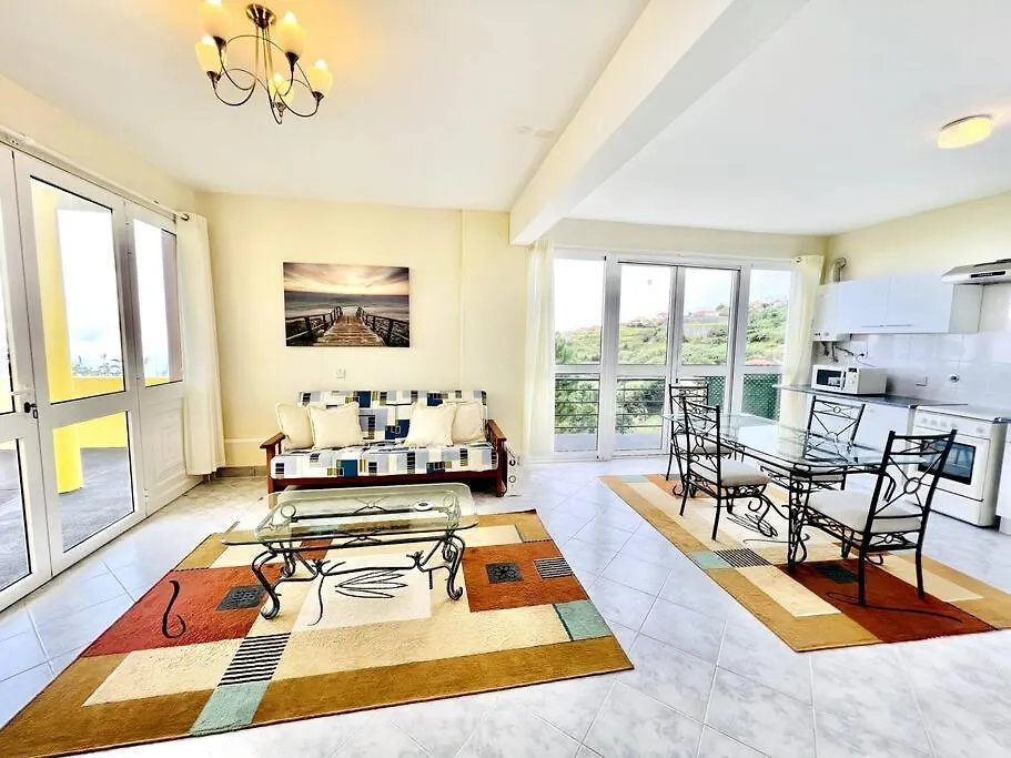 דירה פונטה דו סול Apartamento Amarela By Your Madeira Rentals
